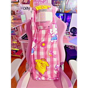 Hello Kitty & Friends Throw Blanket Pink Butterfly Forest Neon 2026 Sanrio